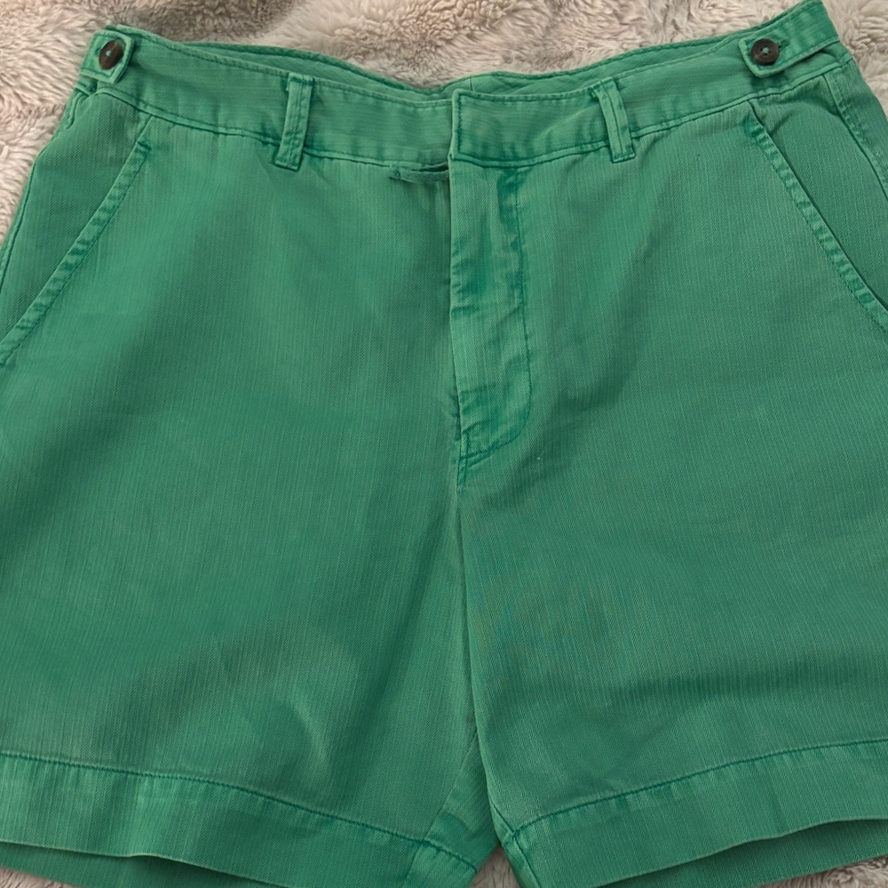 Free People Chino Shorts. NWT. Holly green